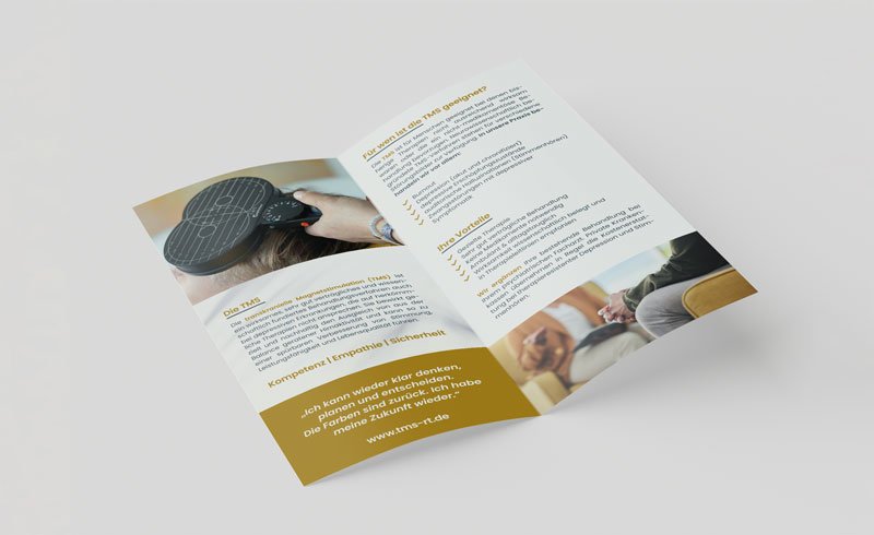 mockup_der-Kosmetikraum-Flyer